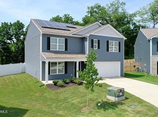 1606 River Poppy Rd, Mascot, TN 37806