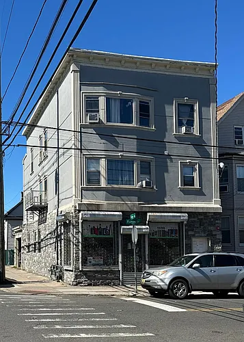 500 Fulton St Photo 1