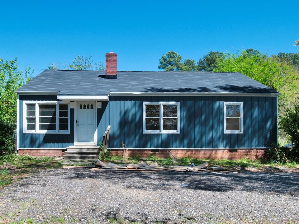 1st image of 751 Beaumont Ave