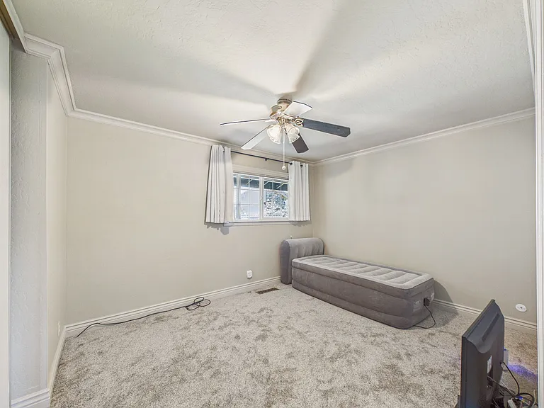 4910 Cabrillo Point — Photo 43