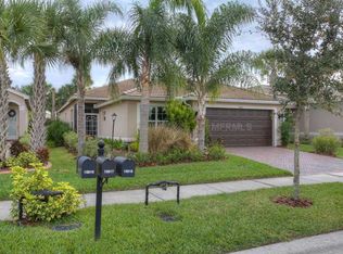 15818 Cobble Mill Dr, Wimauma, FL 33598