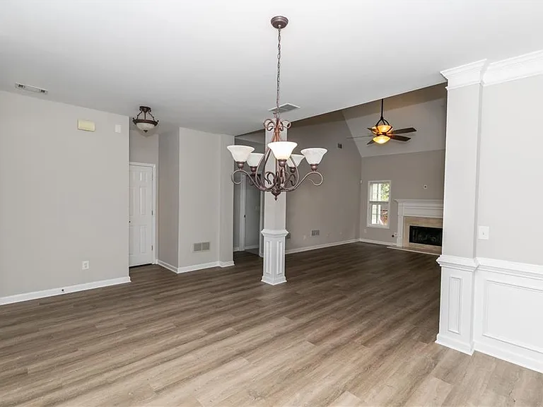 1134 Nathan Mauldin Dr — Photo 6