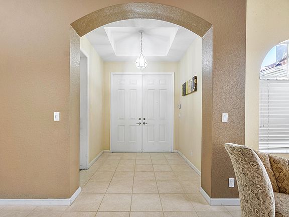 4th image of 4118 Woodhill Place