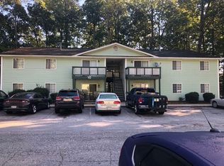 435 Haltiwanger Rd APT 17, Greenwood, SC 29649