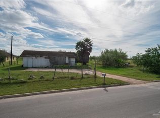 13103 Las Cumbres Dr, Edcouch, TX 78538