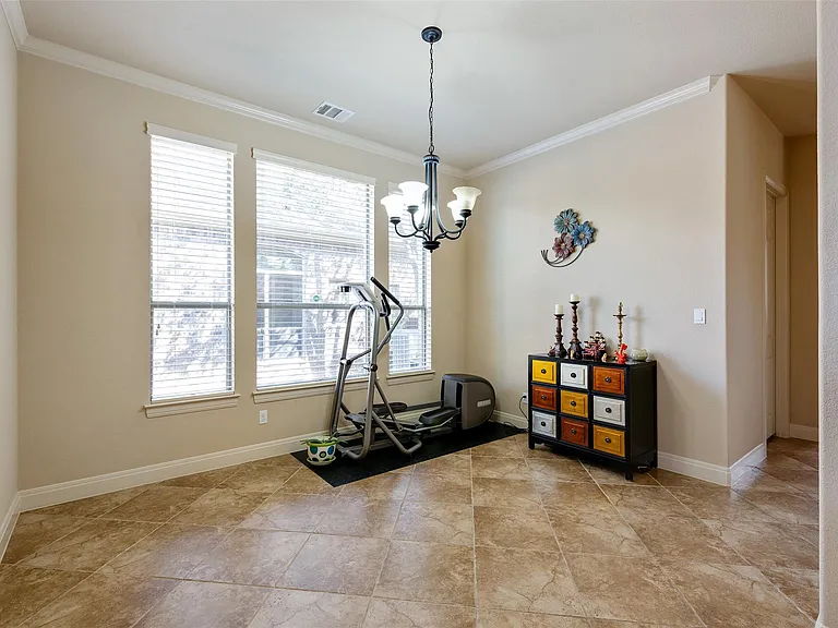 3808 Avery Woods Ln — Photo 4