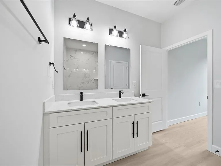 13443 Kaplan Ter — Photo 22