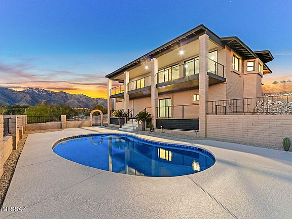 2nd image of 4905 N Craycroft Rd