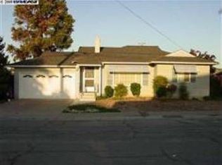 24012 Myrtle St, Hayward, CA 94541