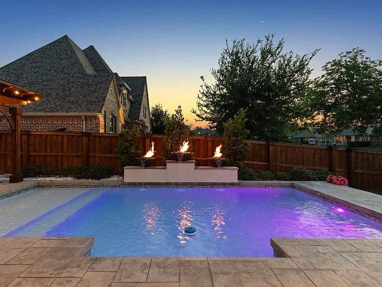 7909 Bonham Cv — Photo 3