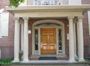 375 Lloyd Ave APT 1E, Providence, RI 02906