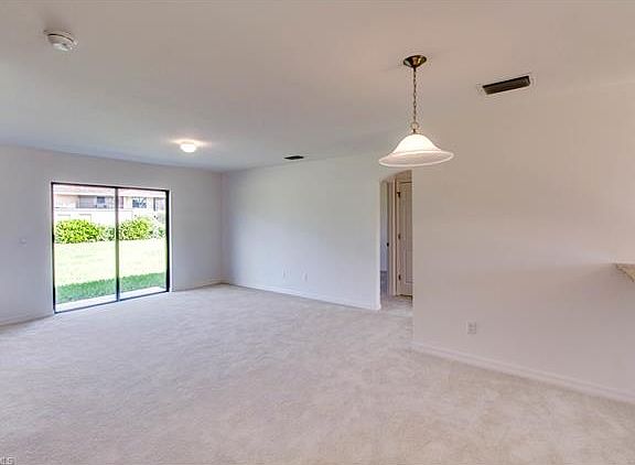 2nd image of 709 Evening Shade Ln