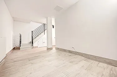 Rented by Urbane Brokerage