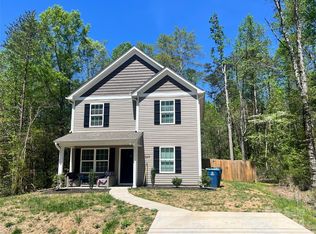 2569 33rd Ave NE, HICKORY, NC 28601