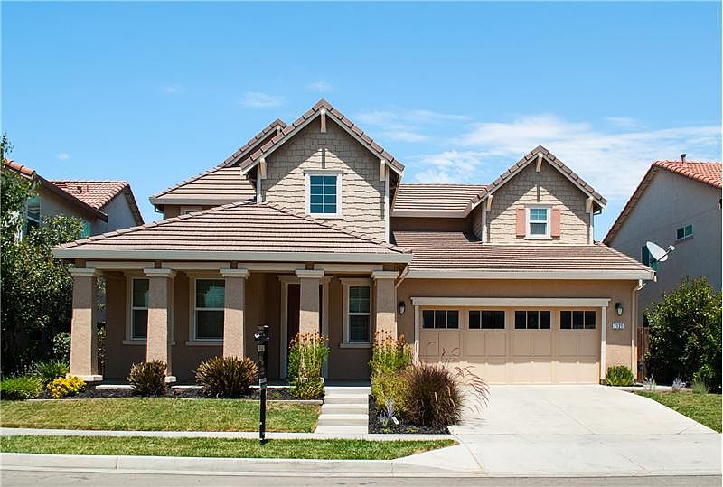1st image of 2121 Stewart Cir