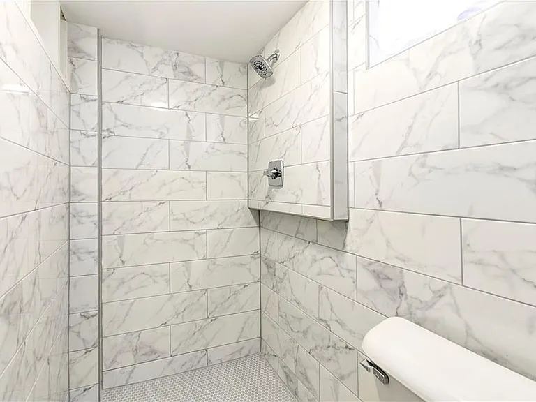 5647 Antioch Rd — Photo 9