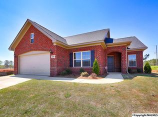 314 Divinity Pl, Huntsville, AL 35824