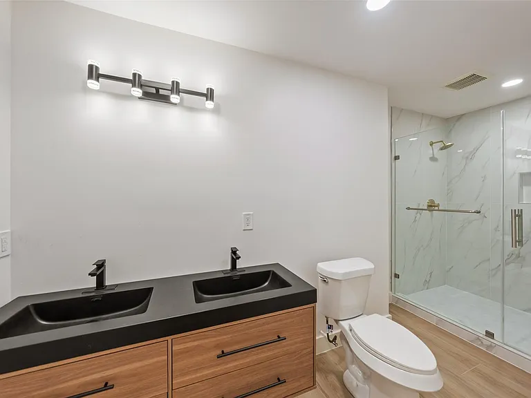 9323 Portal Dr — Photo 23