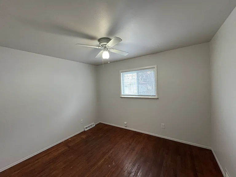 5722 Centralia St — Photo 8