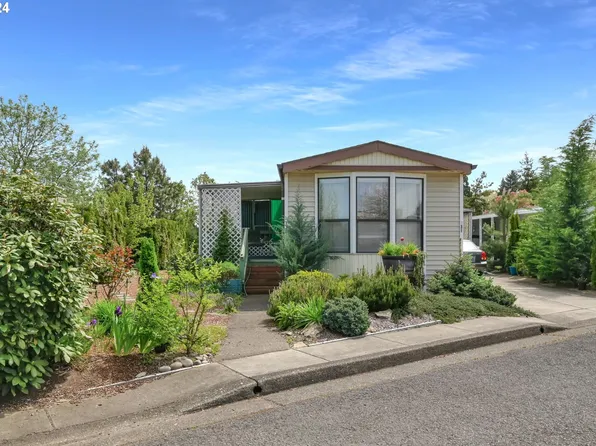 1199 N Terry St Space 131, Eugene, OR 97402