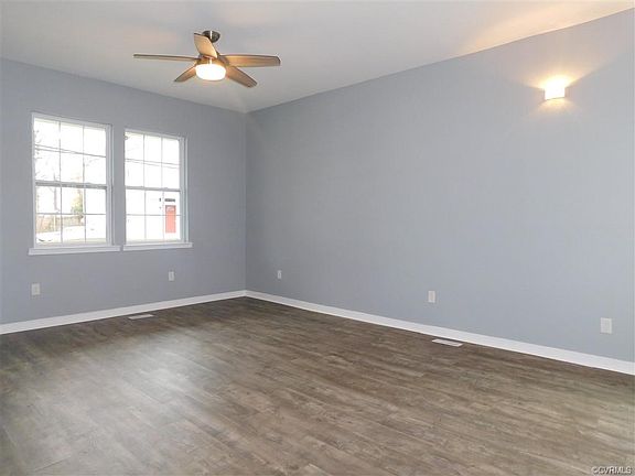 4th image of 1207 Highland View Ave