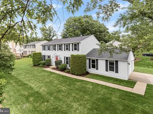 12809 Golden Oak Dr, Laurel, MD 20708