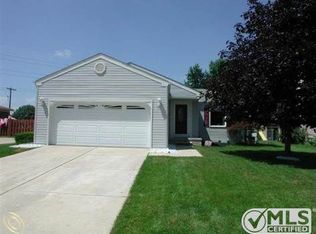 24452 Westpointe St, Brownstown, MI 48183