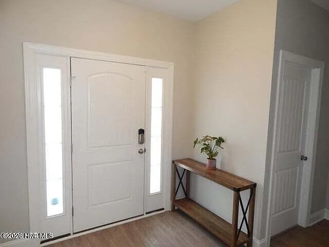3913 Pensacola Dr — Photo 14