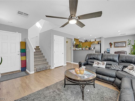 3rd image of 8726 Brindisi Park Ave