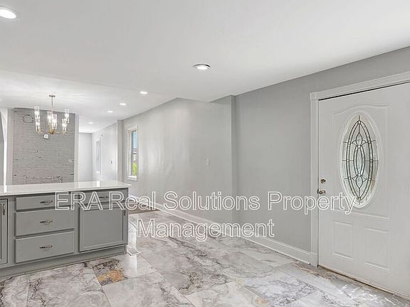 2nd image of 2101 Ohio Ave