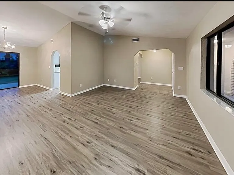 5935 Clays Mill Dr — Photo 4