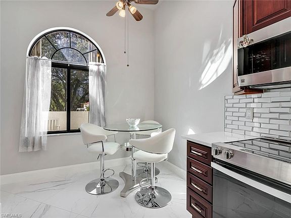 4th image of 625 Beachwalk CIR #G203