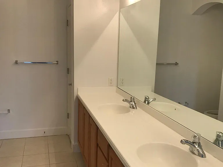 1411 Celebration Ave #402 — Photo 10