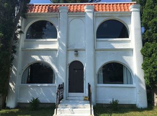 2815 Crescent Dr, Endwell, NY 13760