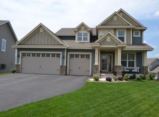 3282 Ridgestone Way, Woodbury, MN 55129