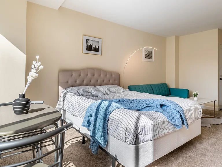 1021 Arlington Blvd #435 — Photo 7