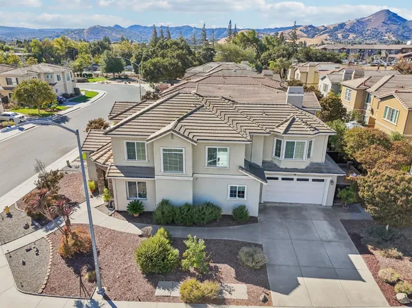 16257 San Ramon Dr, Morgan Hill, CA 95037