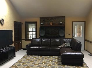 1344 Saint Brides Rd W, Chesapeake, VA 23322