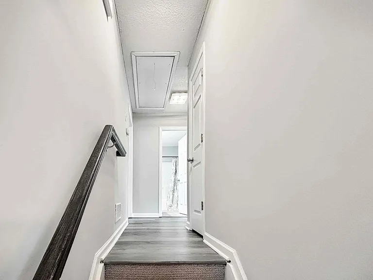 3029 Vineyard Way SE — Photo 10