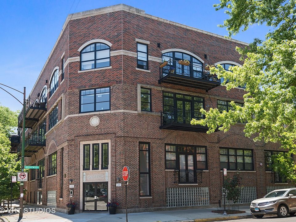 1st image of 1201 W Wrightwood Ave APT 9