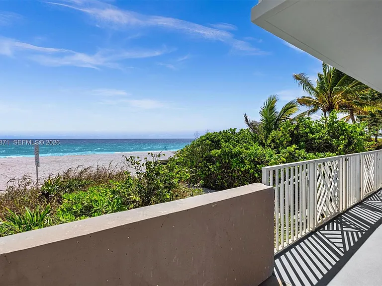 4144 El Mar Dr #5 — Photo 13