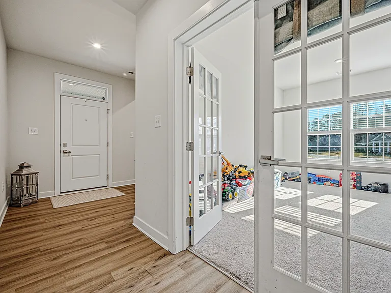 31420 Barefoot Cir — Photo 39