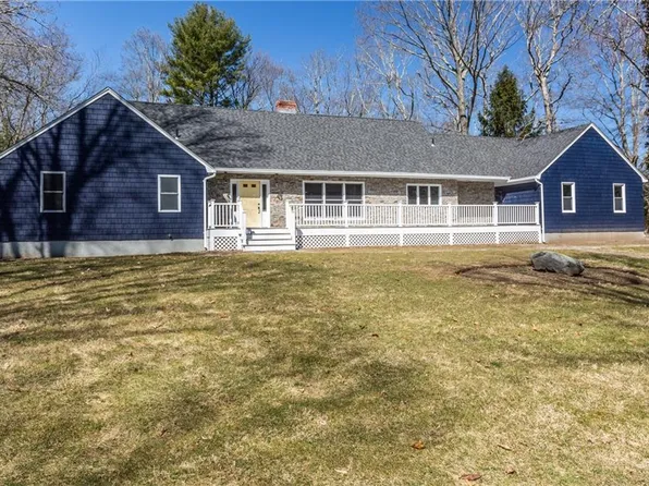 10 Mountain Laurel Way, North Kingstown, RI 02852