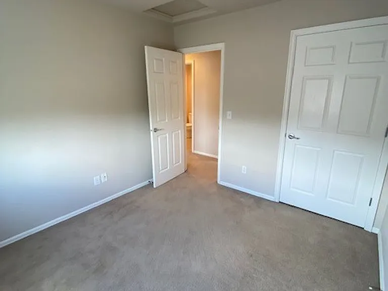 3311 SE Midvale Dr — Photo 25
