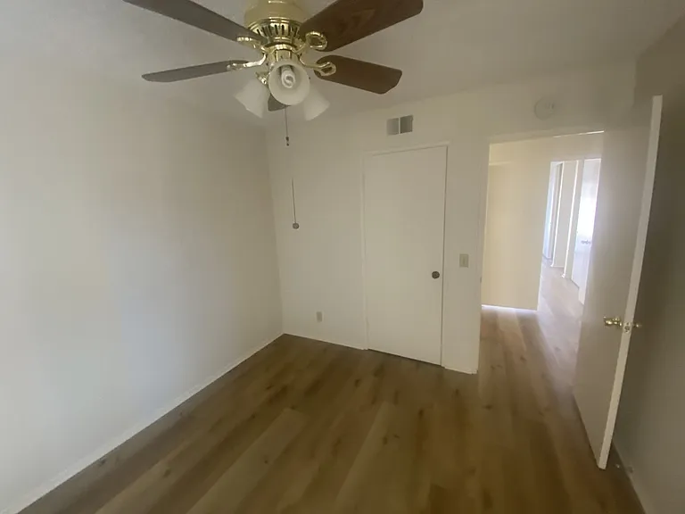 444 Blanco Ct — Photo 11