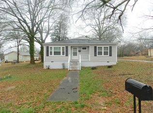 204 Corry St, Gaffney, SC 29340