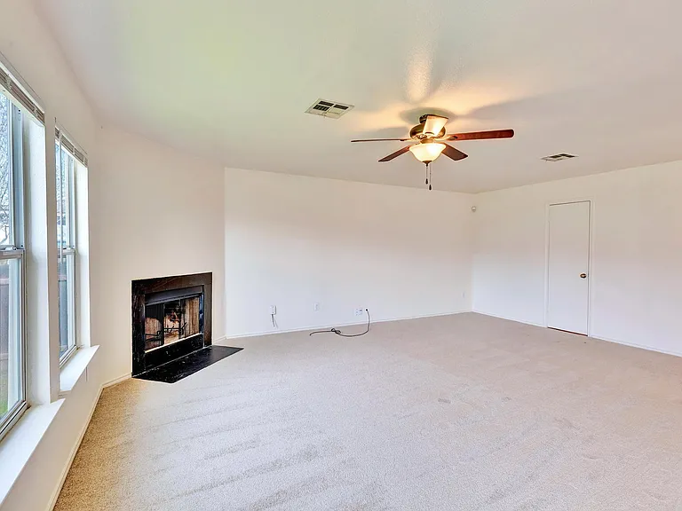 5204 Bahan Dr — Photo 4