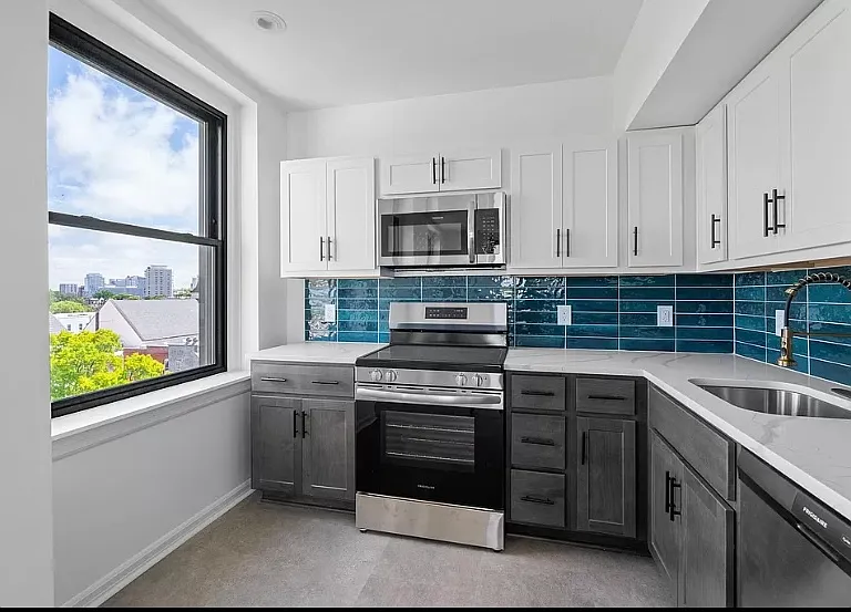 505 Washington St #1A — Photo 1