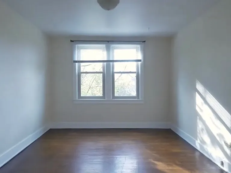 5534 Forbes Ave #1 — Photo 1
