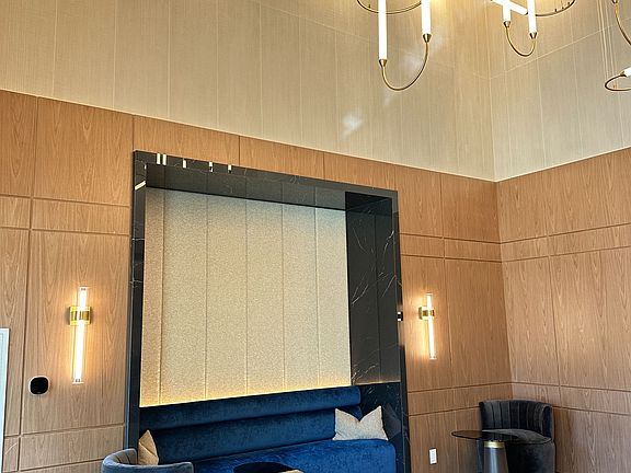 3rd image of 6 Greenbriar Rd #916